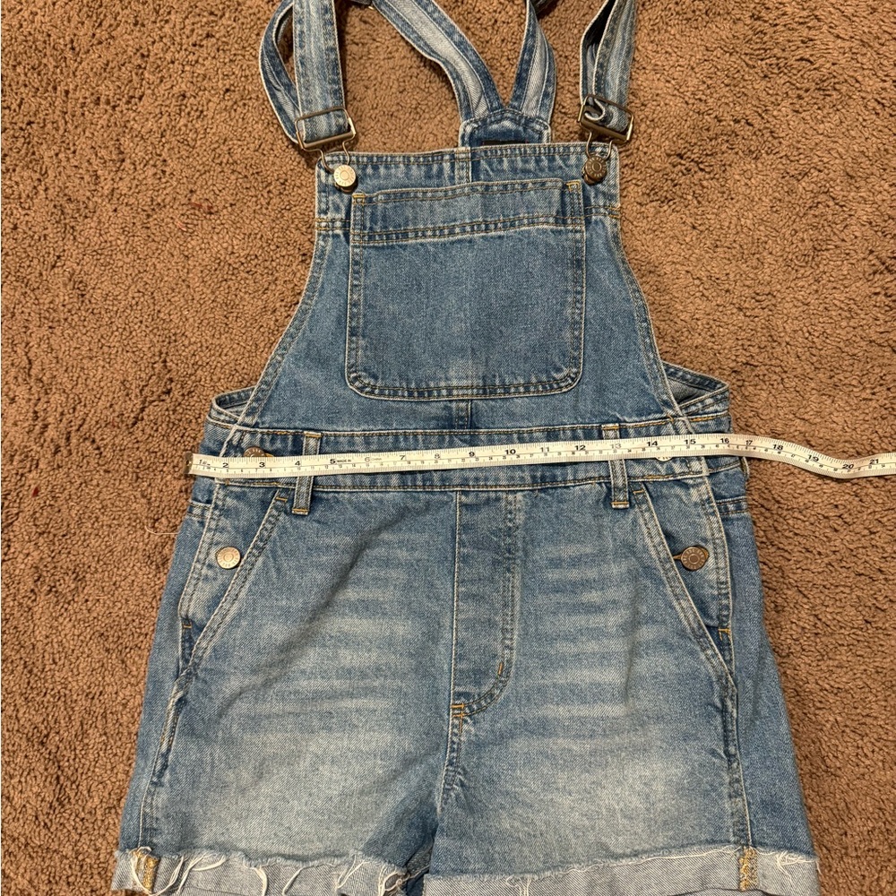BDG Overall Shorts - Picture 3 of 7